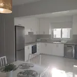 Dinglis Residences 31 شقة لارنكا