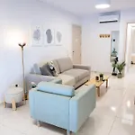 Dinglis Residences 31 شقة لارنكا