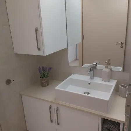 Apartament Dinglis Residences 31
