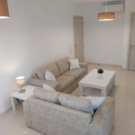 Dinglis Residences 31 Apartament *