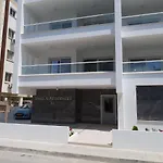 Dinglis Residences 31 *