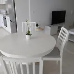Dinglis Residences 31