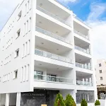 דירה Dinglis Residences 31 לרנקה