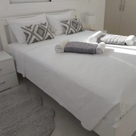Dinglis Residences 31 Lejlighed Larnaca