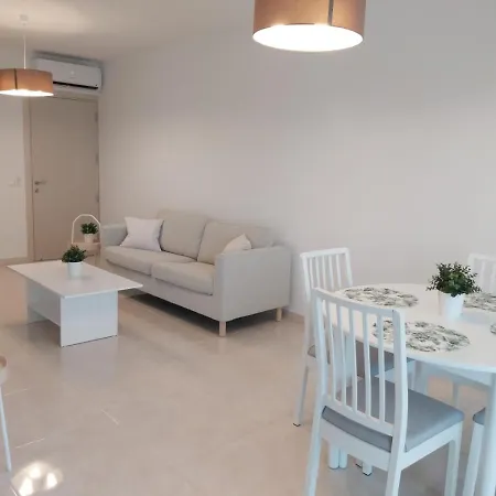 Dinglis Residences 31 Apartament