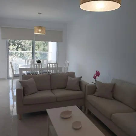 Dinglis Residences 31 * Larnaca