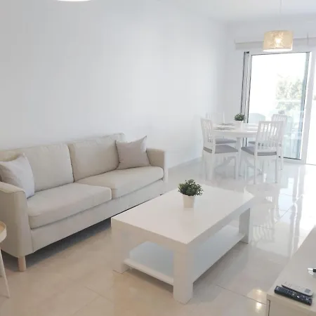 Dinglis Residences 31 * Larnaca