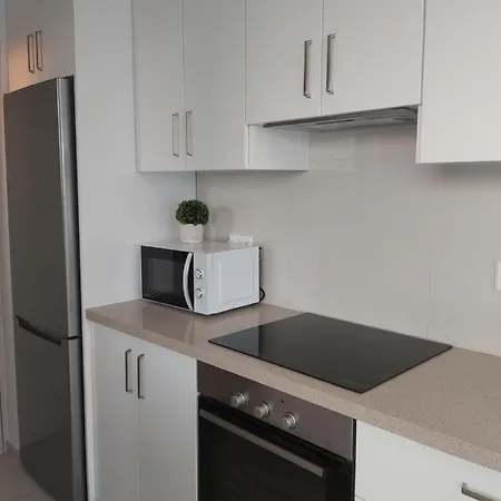 Dinglis Residences 31 *