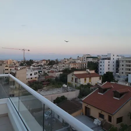 아파트 Dinglis Residences 31