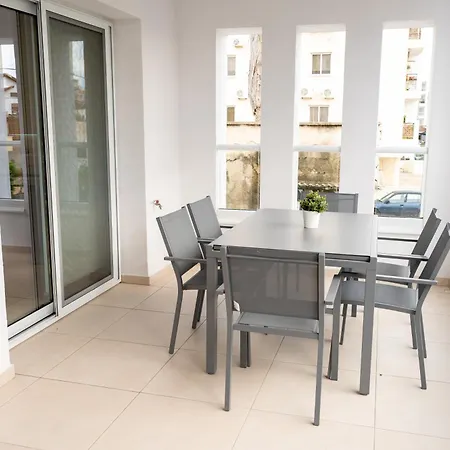 Daire Dinglis Residences 31 Larnaca