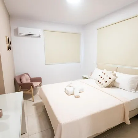 Dinglis Residences 31 Daire