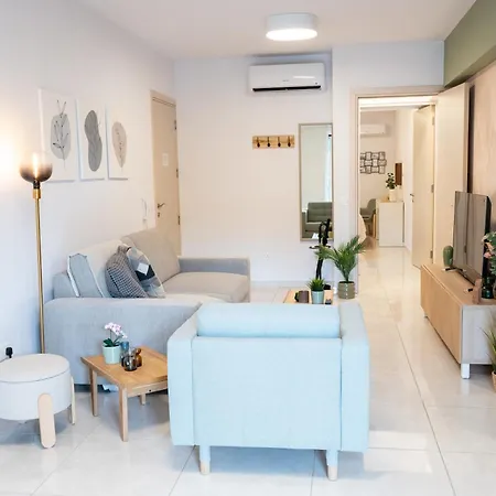 Dinglis Residences 31 Apartman *