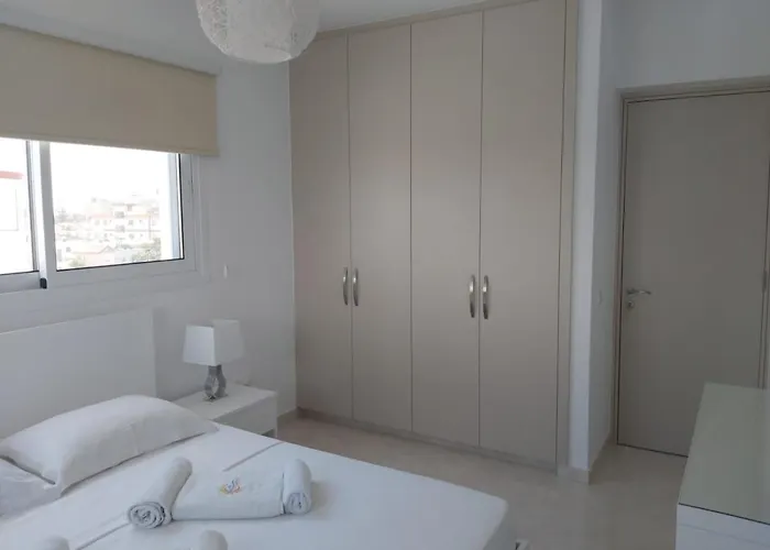 Dinglis Residences 31 Апартаменти