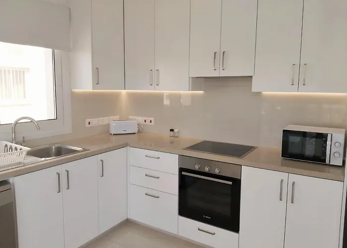 Апартаменти Dinglis Residences 31 *